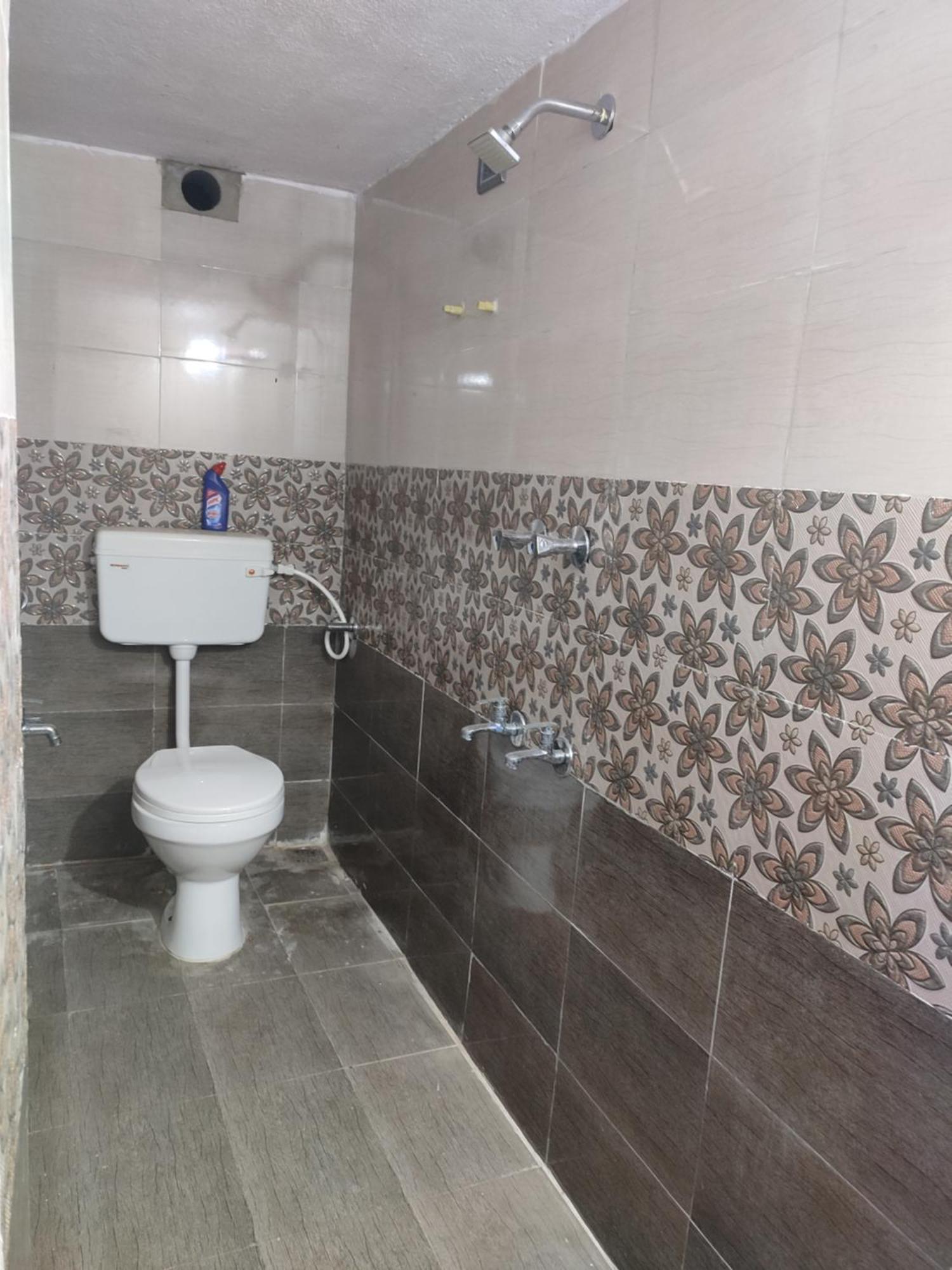 Blue Diamond Apartment Chennai Exterior photo